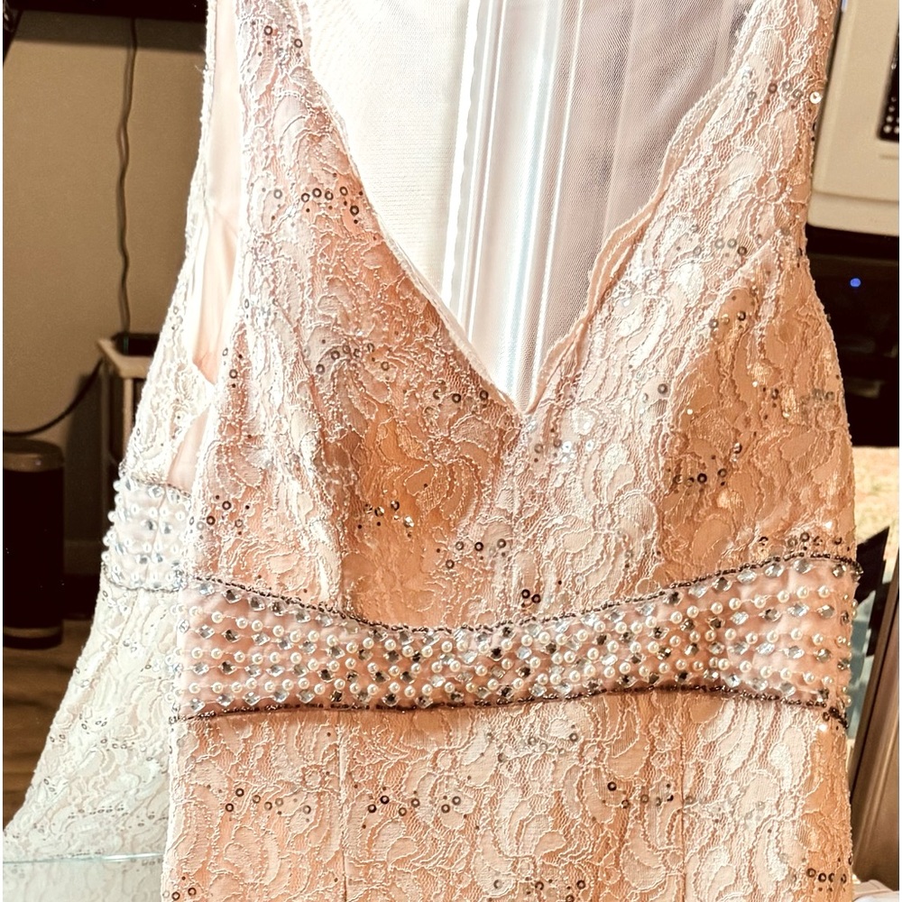 Formal / prom /party dress/ event/ wedding